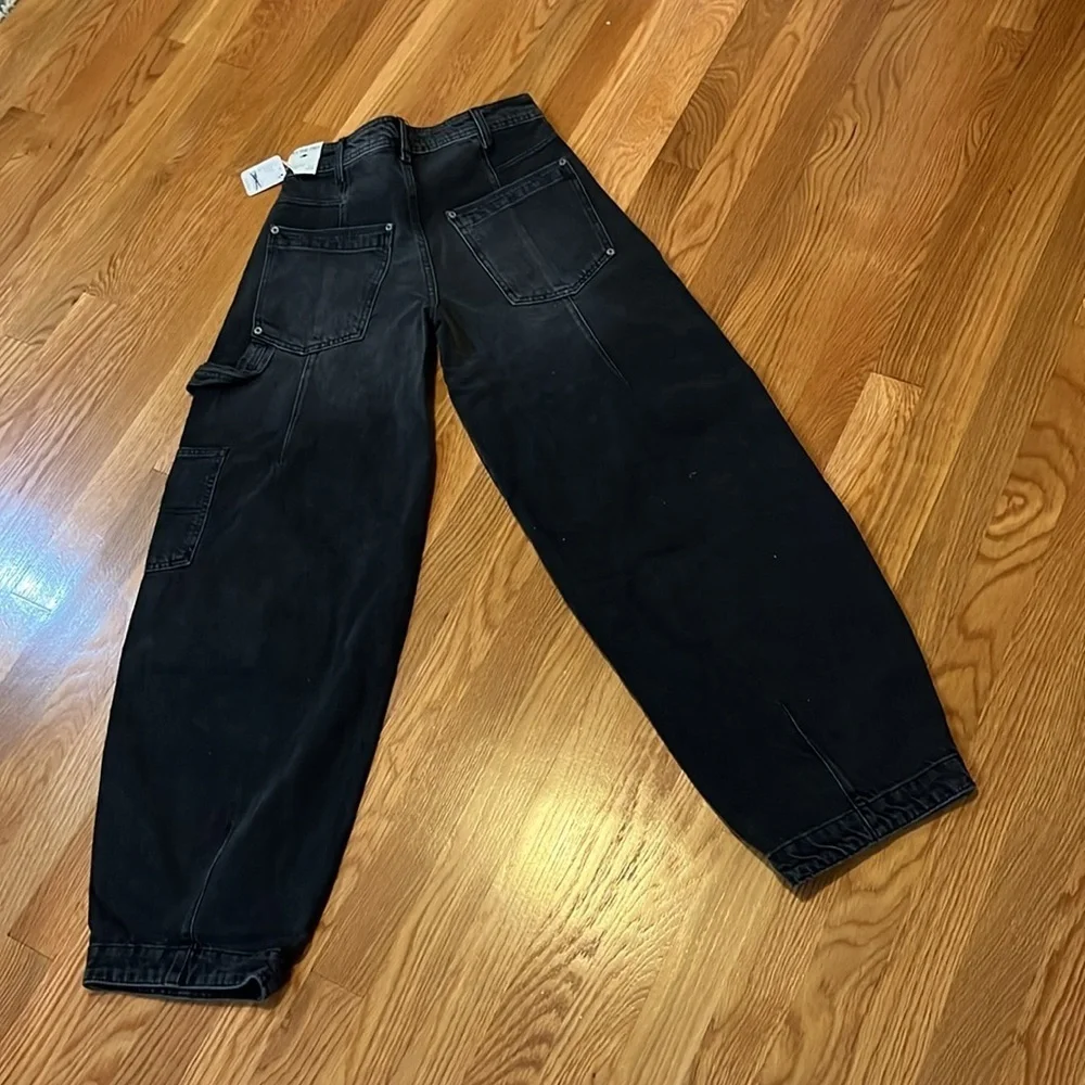Free People  Loren High Rise Carpenter Barrel Jean in Moonlit Size 26 NWT